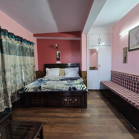 Bed and Breakfast Yug Shimla Exterior foto